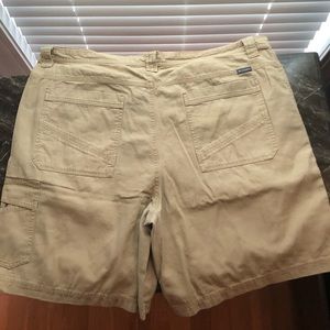 Men’s Columbia Shorts